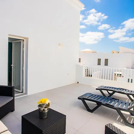 2-bed In By Retreat Villa
